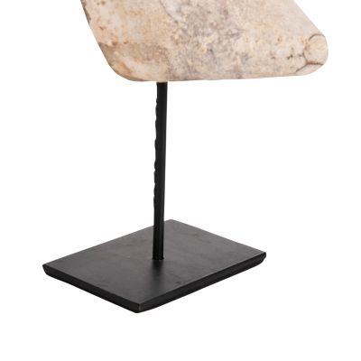 TABLE DECORATION HM4314 FACE MADE OF WOOD AND SHELLS IN BLACK METAL STAND 16x11x32Hcm.