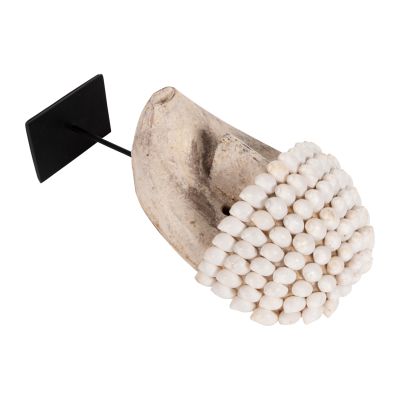 TABLE DECORATION HM4314 FACE MADE OF WOOD AND SHELLS IN BLACK METAL STAND 16x11x32Hcm.