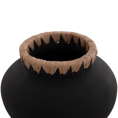 DECORATIVE VASE RENTON(S) HM4733 TERRACOTTA IN BLACK-STRAW WEAVING ON THE RIM Φ23x19Hcm.