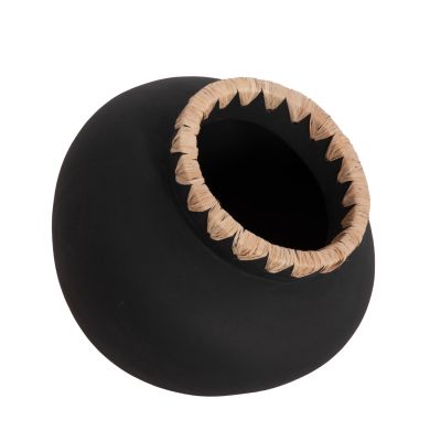 DECORATIVE VASE RENTON(L) HM4370 TERRACOTTA IN BLACK-STRAW WEAVING ON THE RIM Φ32x26.5Hcm.