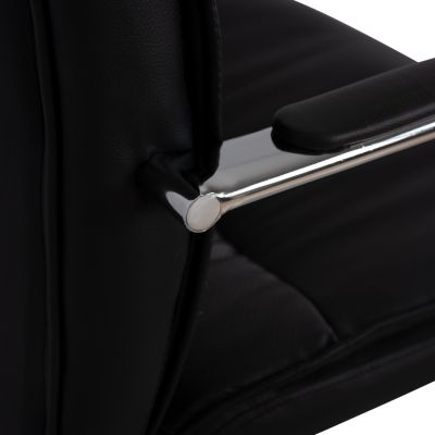 Manager's office chair HM1044.11 black with chromed base 55,5x65x111  cm.