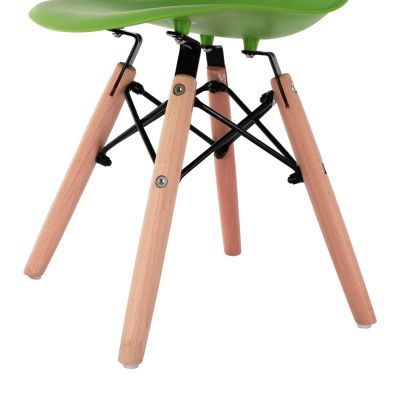 Стол Twist Kid HM8453.03 с дървени крака и зелена седалка 30,5x33x59 см